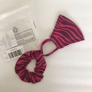 ANN TAYLOR FACE MASK SCRUNCHIES GIFT SET NWT